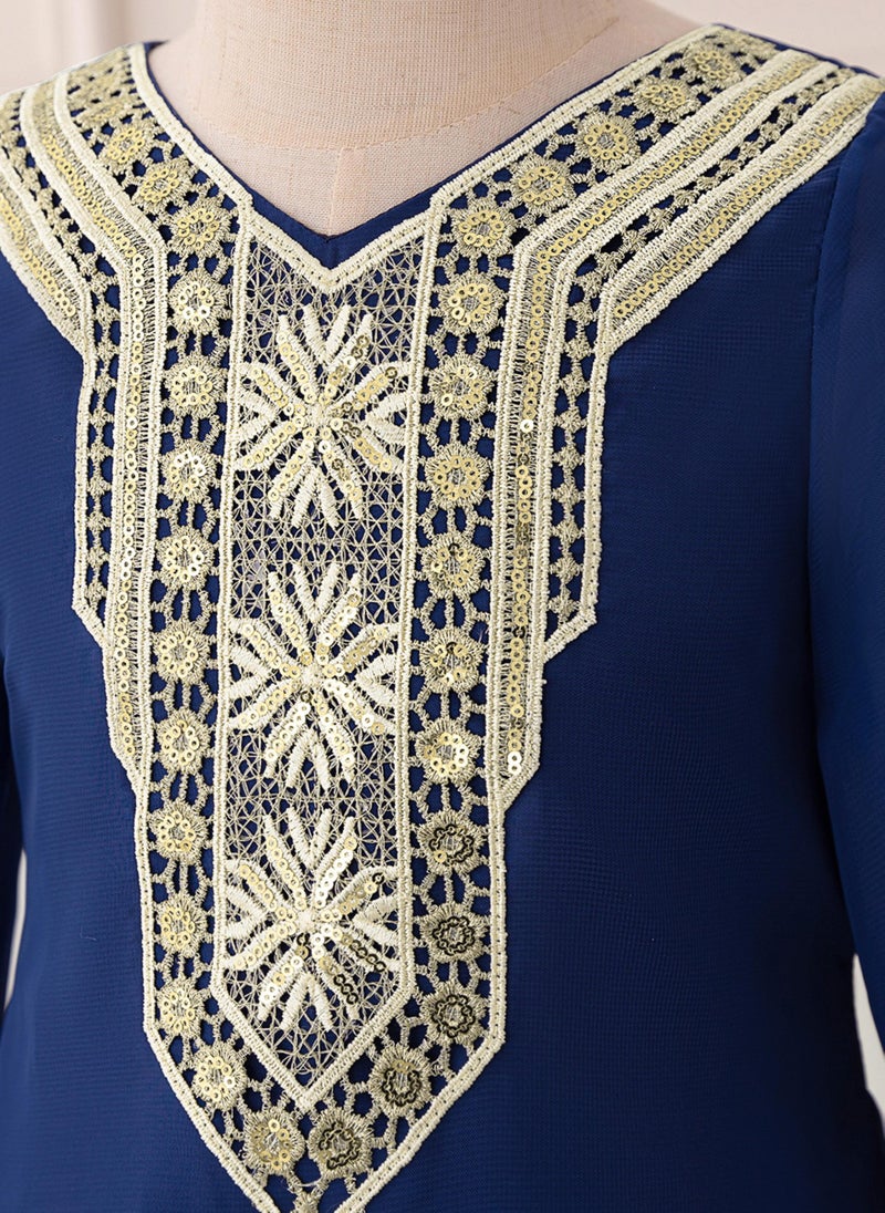 babyqlo فستان كفتان للمناسبات للبنات باللون navy مع تطريز عربي - Image 4